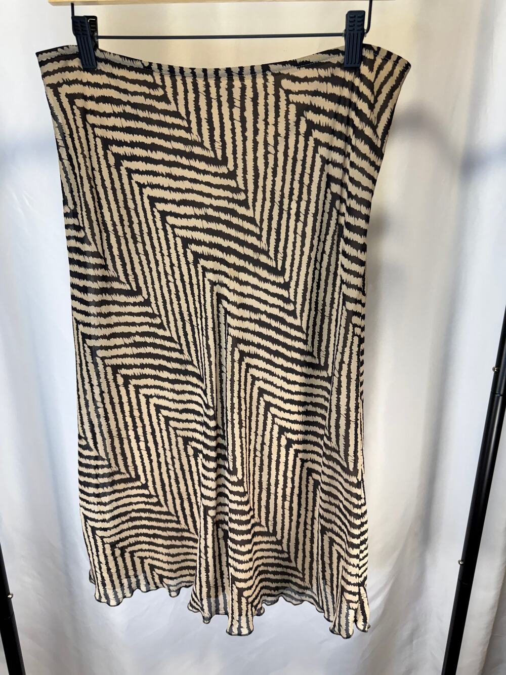 Dina Bar-El Silk Skirt Women 12 Black Taupe Geometric Chevron Bias Midi